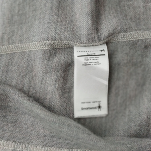 Smartwool Ladies  Classic  Thermal 1/4 Zip Pull Over Sweater. Size L - Picture 9 of 11